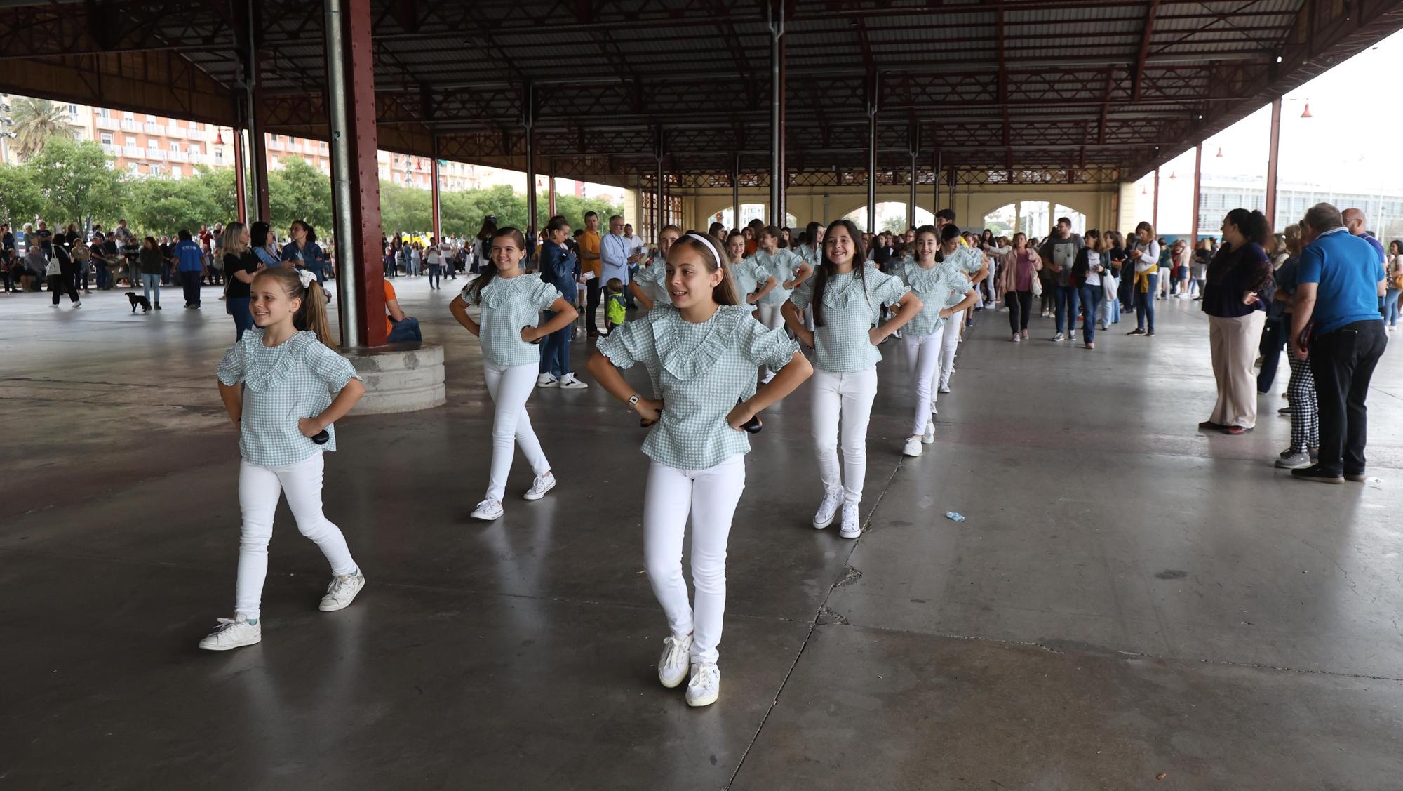 Así ha sido el ensayo general de la "dansà de les falles infantils a la Verge"