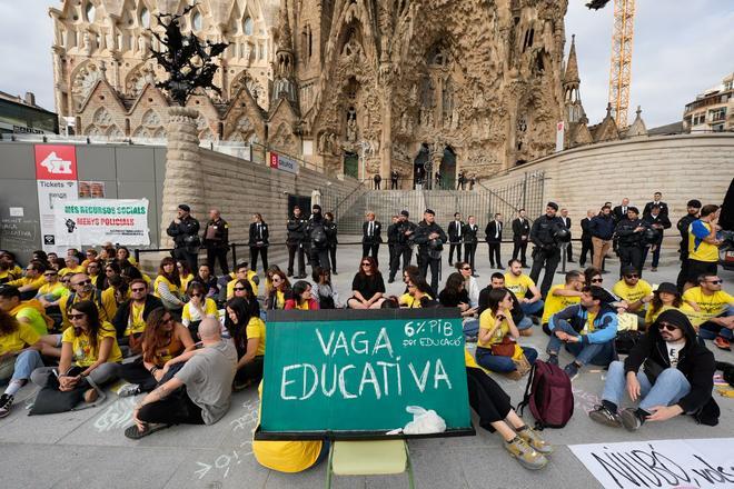 ¿Qué pasará ahora tras el 'no' de los profesores catalanes al acuerdo con Educació? ¿Habrá huelga los días de la visita del Papa?