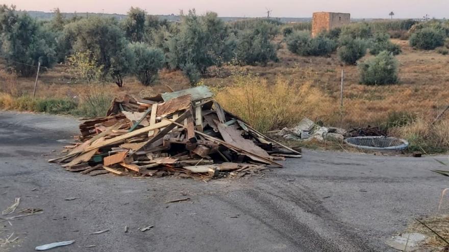 Quejas en Sant Jordi por un vertido de escombros