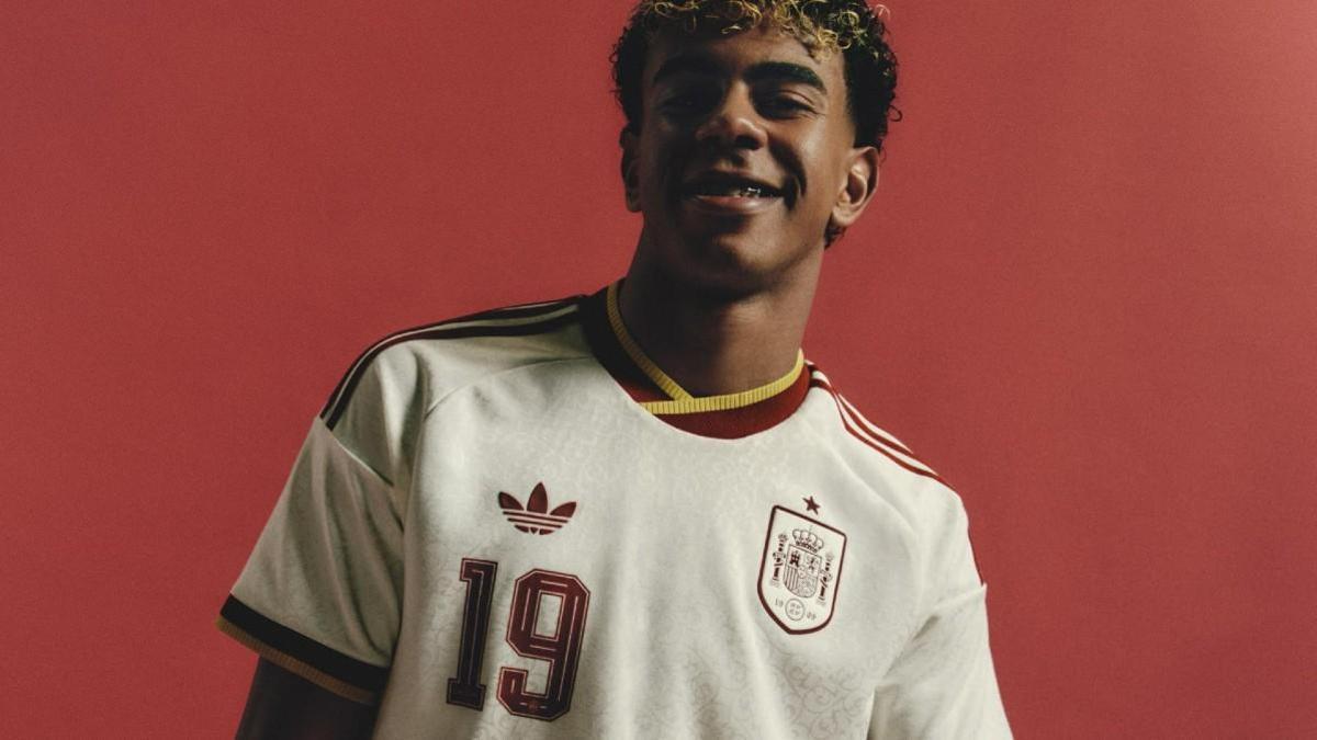 Presentada la nueva segunda equipación de la selección española para el Mundial 2026