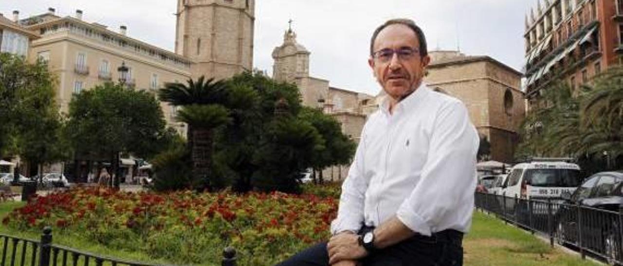 Andrés Perelló: &quot;Puig ha hecho buena campaña al rodearse  de sanchistas&quot;