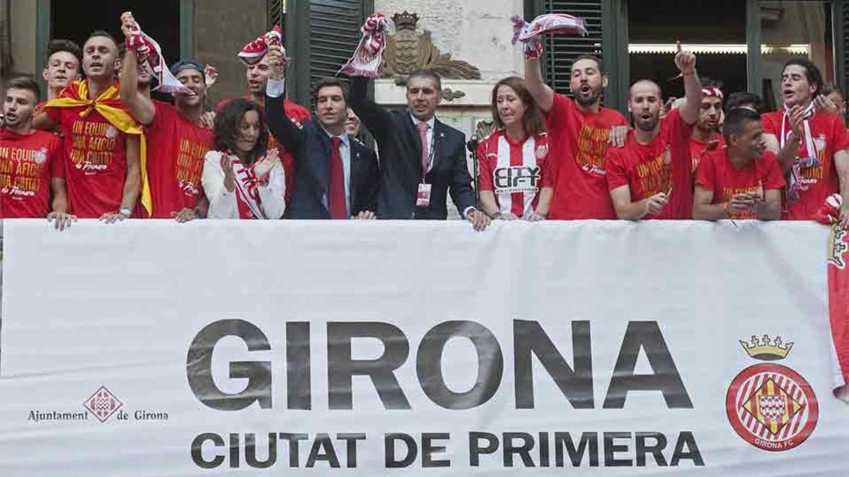 El Girona celebró el ascenso y se acordó de Messi