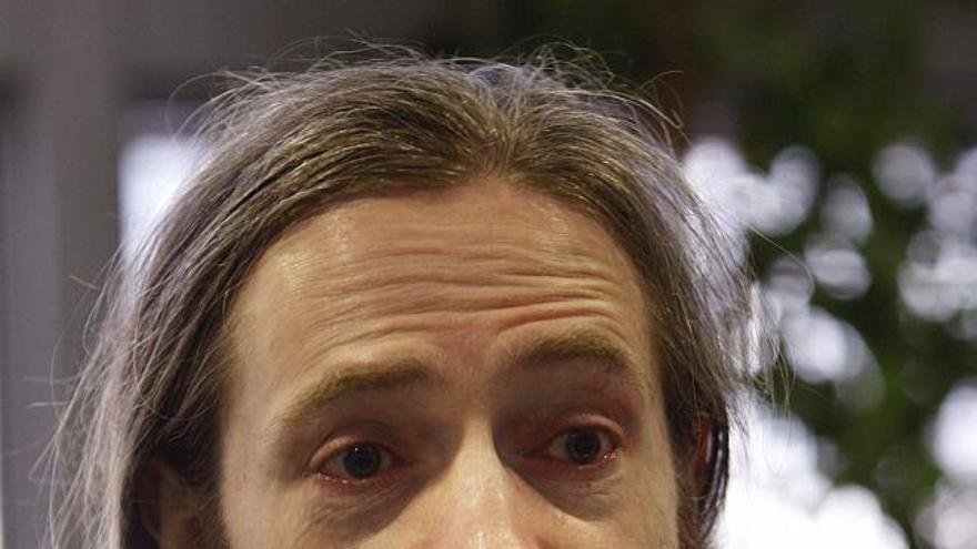 El gerontólogo inglés Aubrey de Grey, editor de la revista científica Rejuvenation Research, explicó en Barcelona los avances en la lucha contra el envejecimiento mediante reparaciones celulares y moleculares cada vez más profundas, una investigación que entronca con el mito de la "eterna juventud".