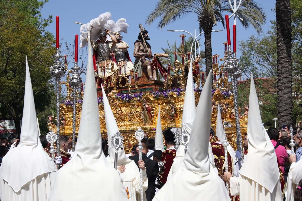 La Merced abre un cálido Lunes Santo