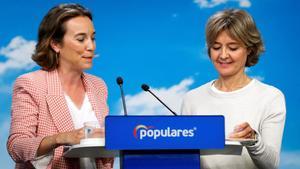 GRAF5254. MADRID, 07/05/2019.- La coordinadora de la campaña del PP de las autonómicas y municipales, Cuca Gamarra (i), y la vicesecretaria general de Acción Sectorial del partido, Isabel García Tejerina, durante la rueda de prensa. Cuca Gamarra, ha explicado que el propio Casado presentará el programa marco para estos comicios mañana en Toledo, acompañado del presidente de PP en Castilla-La Mancha, Francisco Núñez. EFE/Emilio Naranjo