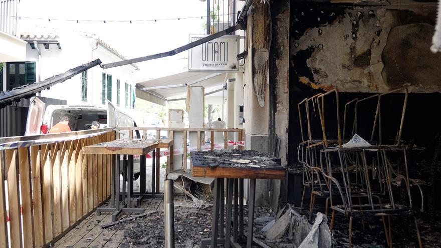 Un incendio destruye un restaurante en el Puerto de Andratx