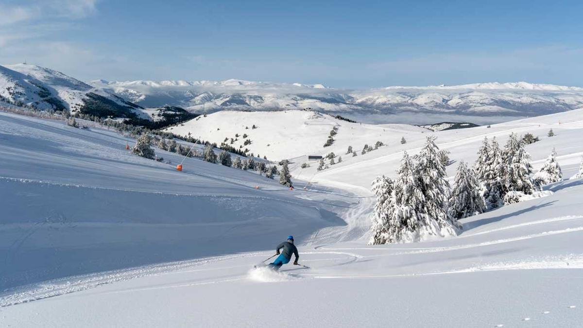 La Molina ha sido una de las estaciones que más nieve ha recibido y presenta un aspecto sensacional