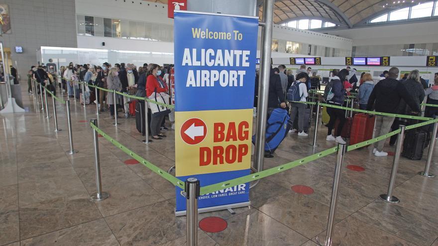 El aeropuerto de Alicante busca recobrar los viajeros prepandemia con África