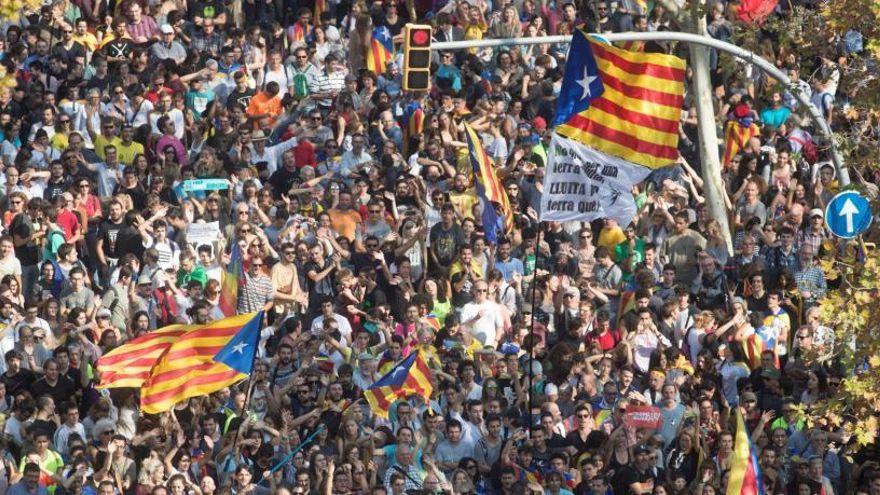 El Parlament declara la República catalana independent