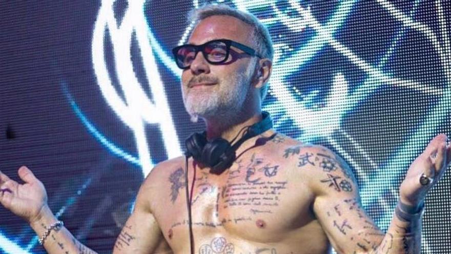 Gianluca Vacchi ataca con el &#039;kiki challenge&#039;