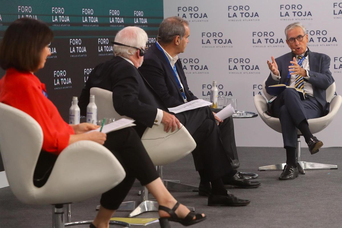 Feijóo interviene en el Foro La Toja tras el fracaso de la investidura