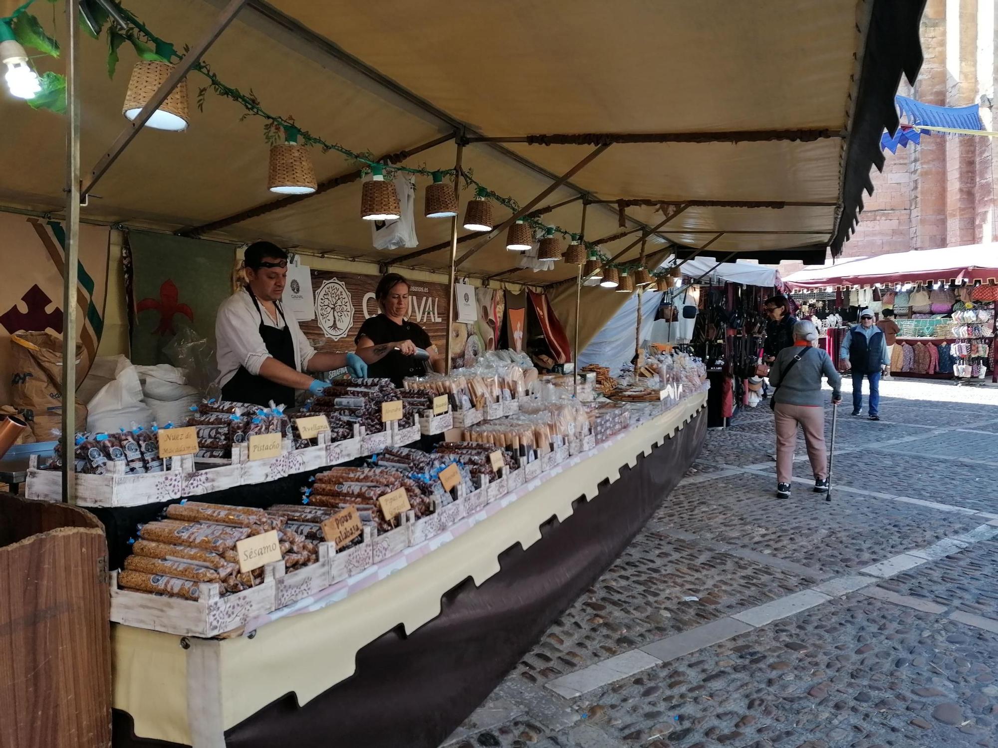GALERÍA | El mercado medieval retorna a las calles de Toro