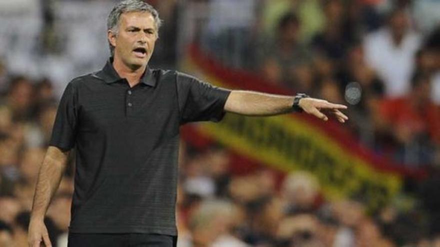 Mourinho: &quot;Los recogepelotas se escondieron&quot;