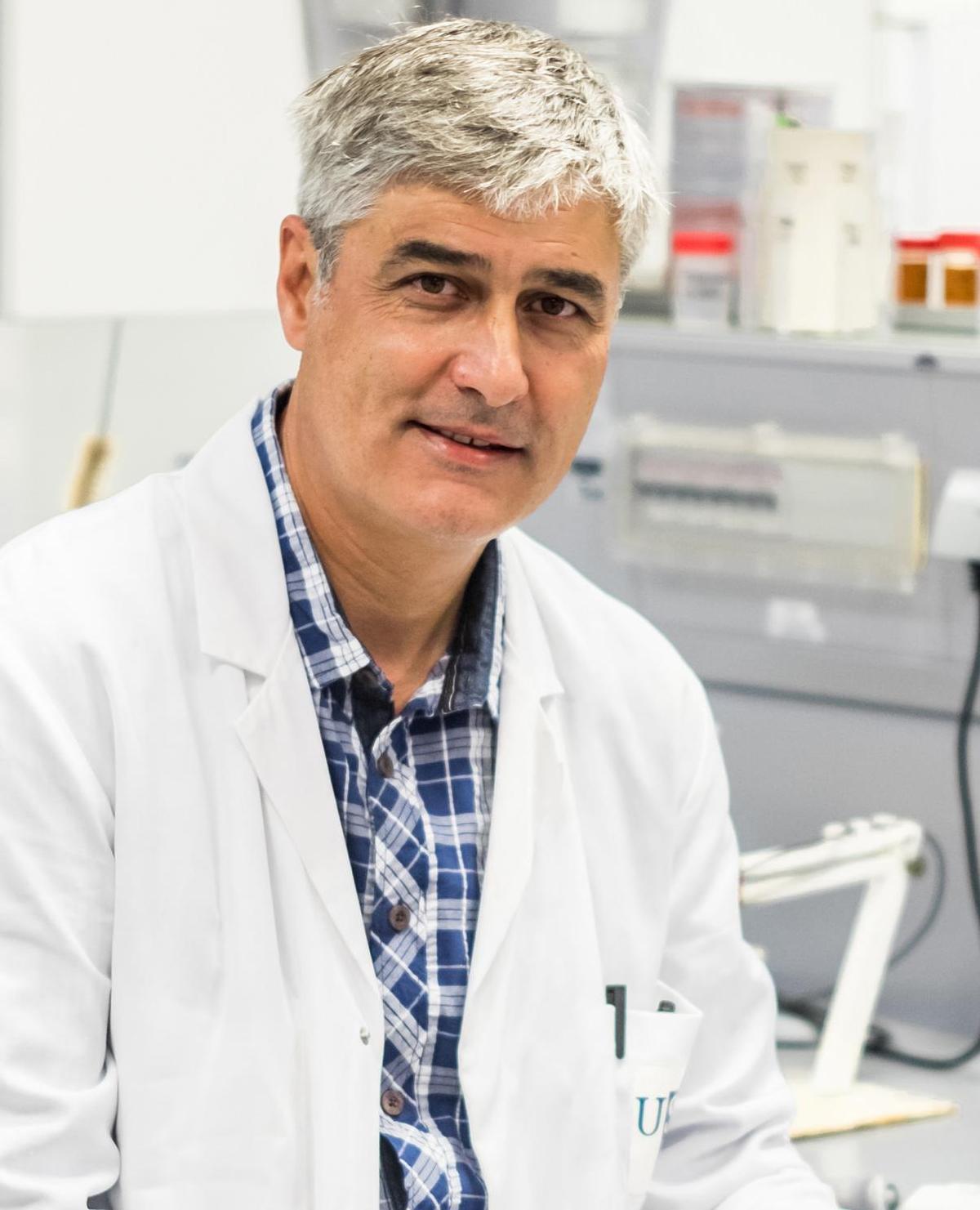 Xosé Lois Otero Pérez, catedrático del Centro Singular CRETUS y profesor de Edafología y Química Agrícola en la USC