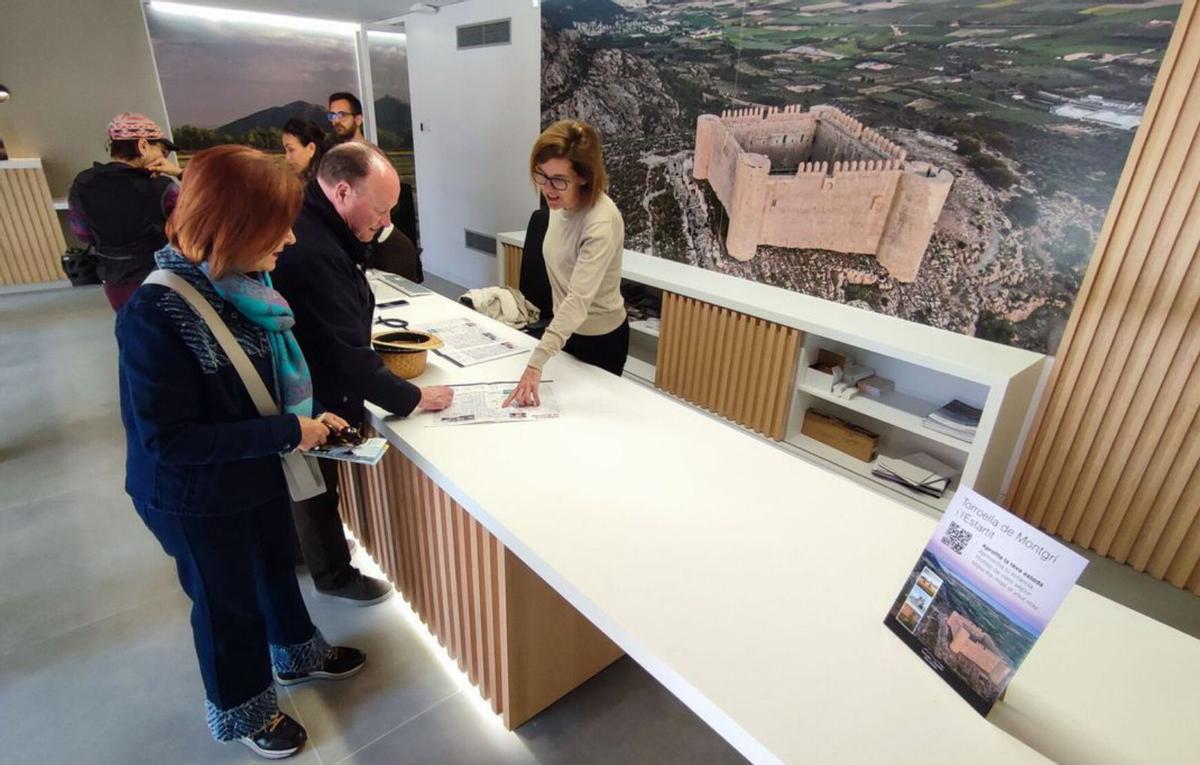 Cinquanta municipis concentren el 41% de les places per a visitants Cinquanta municipis concentren el 41% de les places per a visitants