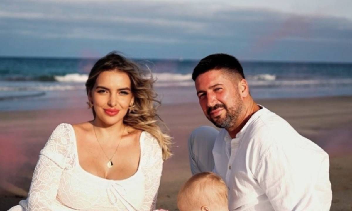 Patri Pérez y Lester fueron felicitados por Mario Casas tras empezar su relación