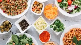 Los supermercados se convierten en la opción favorita de los españoles para comprar productos frescos: concentran el 58% del gasto