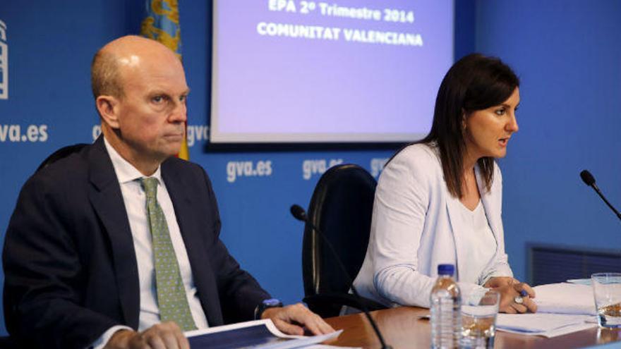 Los consellers Buch y Catalá durante la rueda de prensa del pleno del Consell