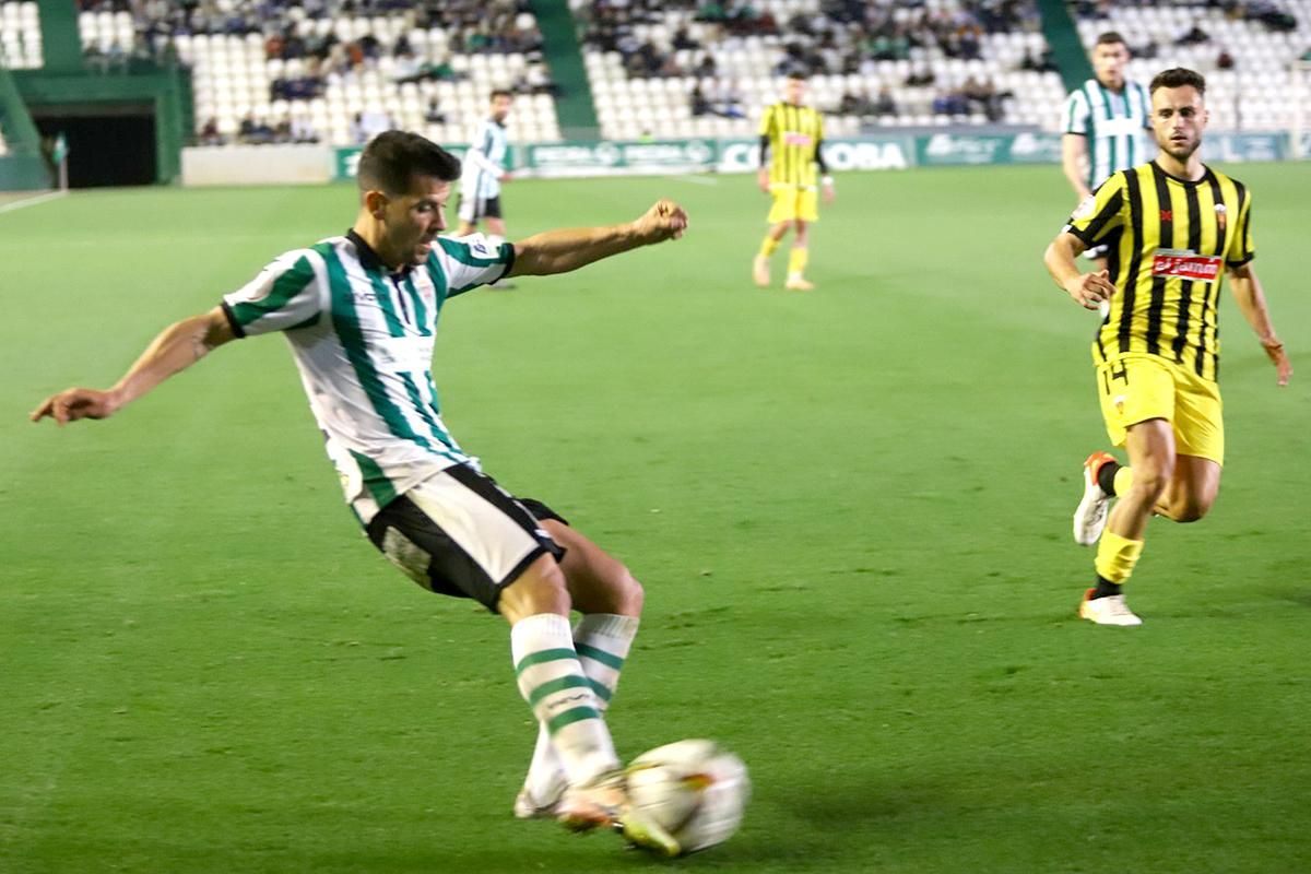 Las imágenes del Córdoba CF - San Roque