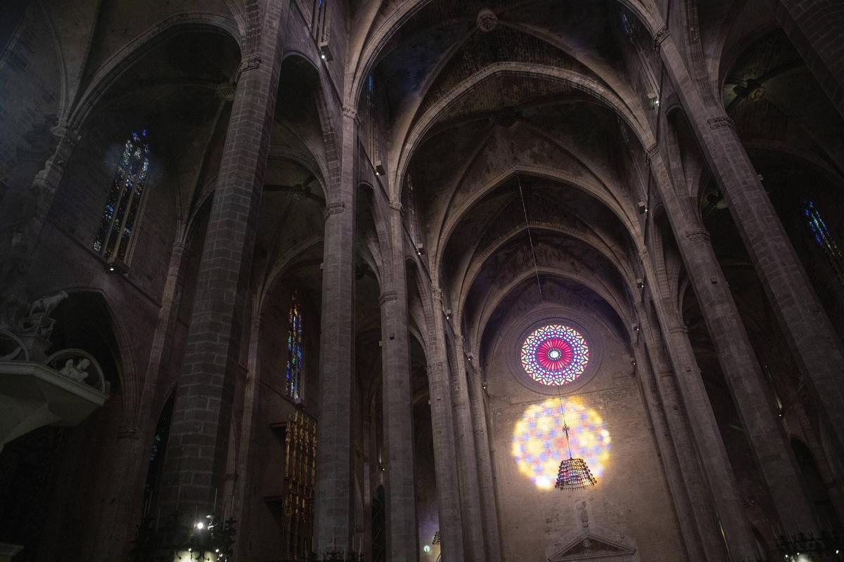 Fest des Lichtes auf Mallorca: So war die magische Acht am Freitag in der Kathedrale von Palma zu sehen