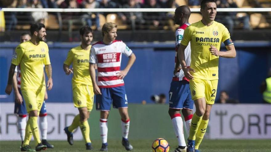 El Villarreal rubrica ante el Granada su primera victoria del 2017 (2-0)