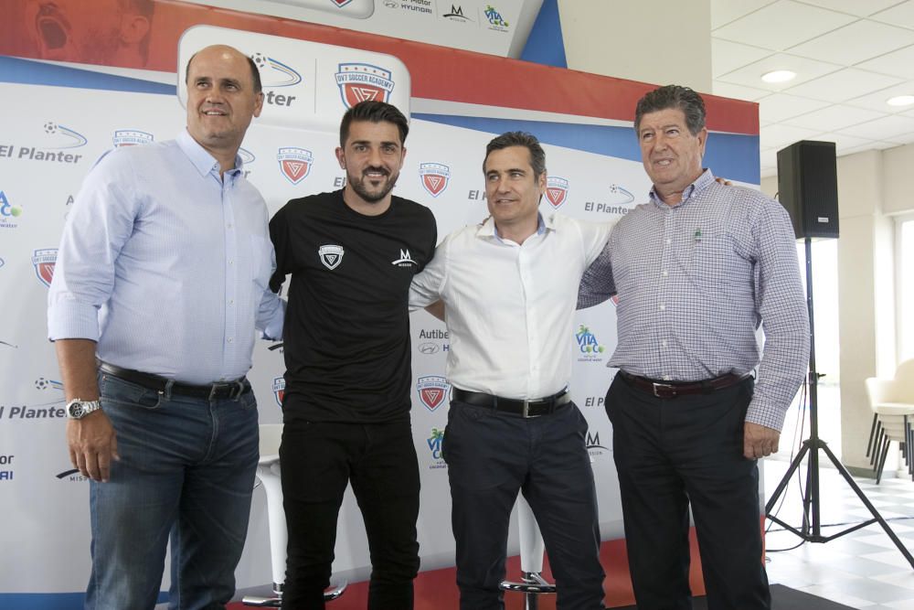 Inauguración de la escuela de fútbol de David Villa