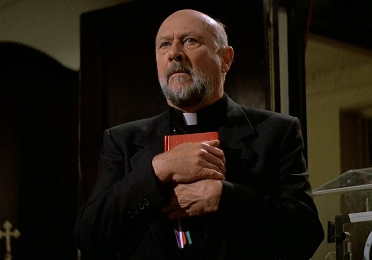 Donald Pleasence en 'El príncipe de las tinieblas'.