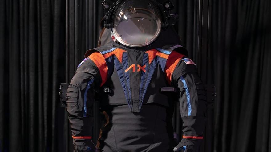 Aquest és l&#039;uniforme que portaran les primeres dones a trepitjar la Lluna