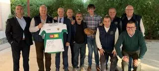 Pacheta y Buitrago comen con la Asociación Amigos del Arroz con Costra