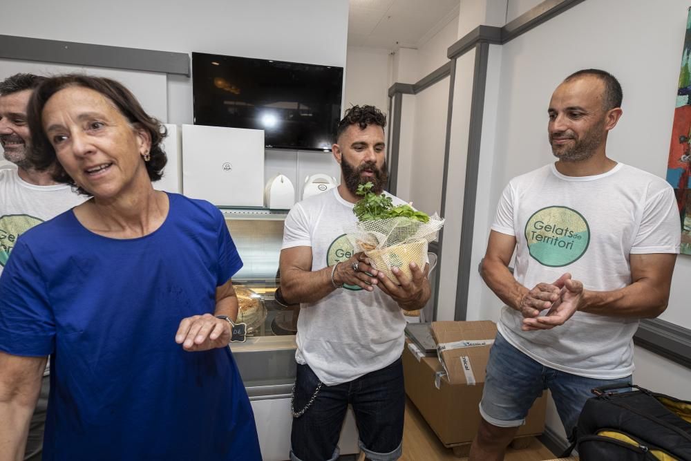 El cuiner Marc Ribas presenta a Tossa la seva nova línia de gelats