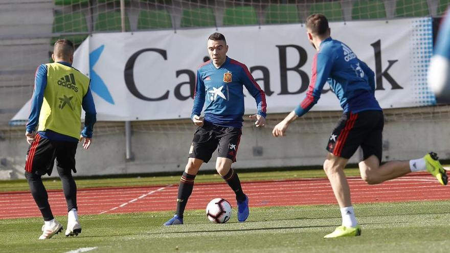 Aspas, en el entrenamiento de ayer con La Roja. // @aspas10