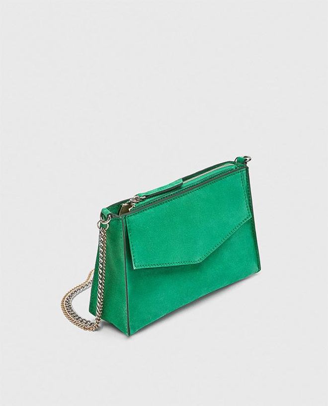 Bandolera de piel con asa de cadenas