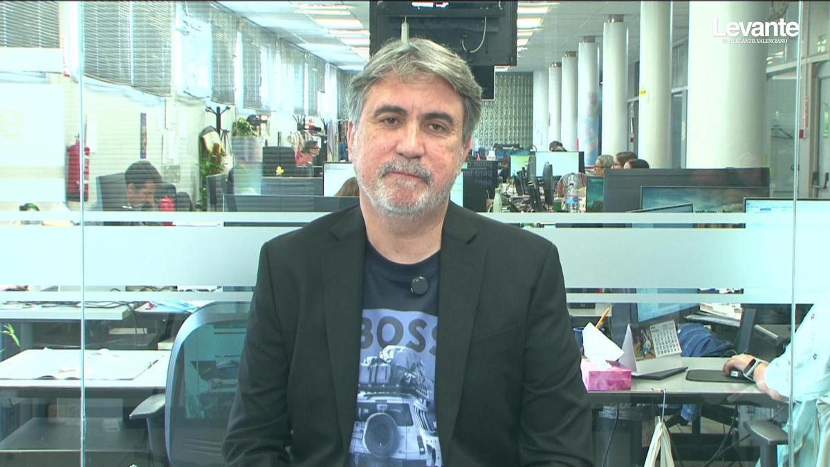 “¿Puede el presidente de los valencianos no estar en el funeral de Estado? Solo el debate evidencia la  atrofia de la vida pública en la que estamos instalados”