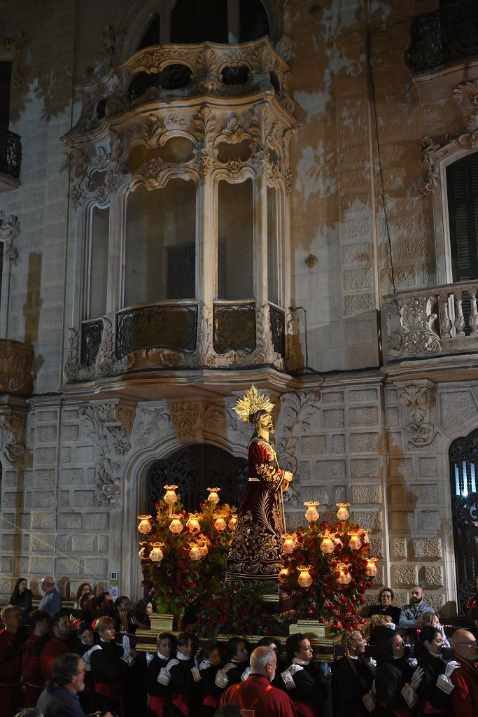 La Cofradía California procesiona con el Cristo del Prendimiento y la Virgen del Primer Dolor