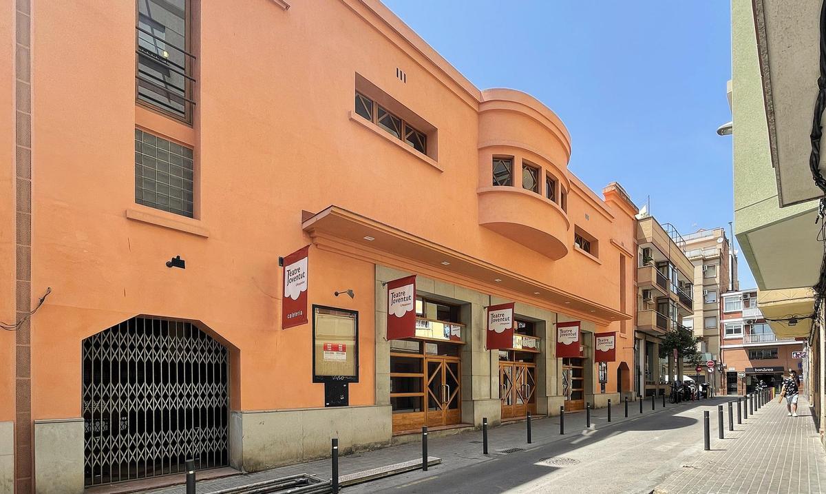 Façana del Teatre Joventut de L'Hospitalet.