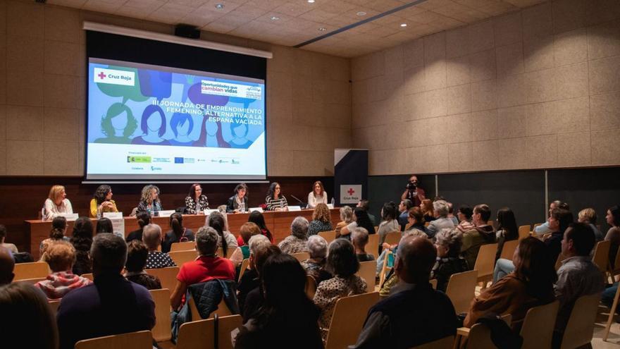 La mujer coge las riendas de la Zamora rural