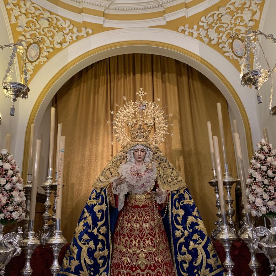 Virgen de Lágrimas y Favores.