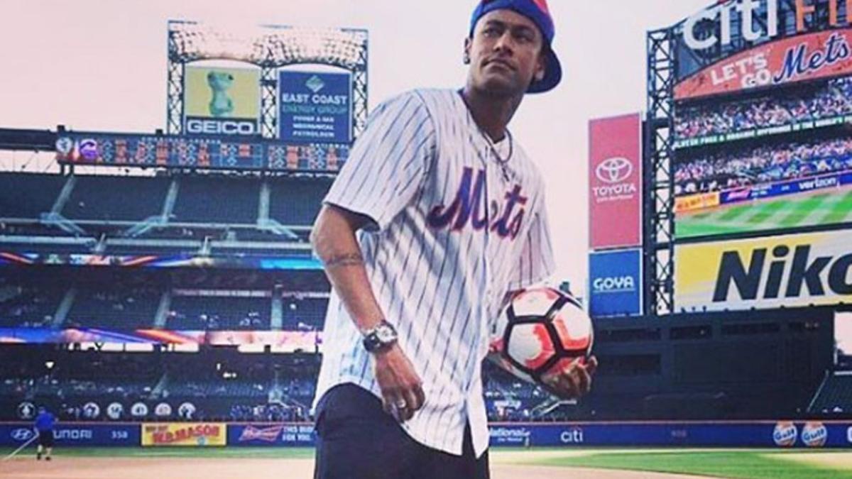 Neymar, centro de atención antes del Mets-Chicago White Sox