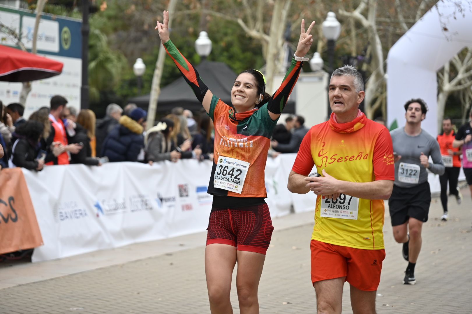 Búscate en las fotos: Las mejores imágenes del Marató bp y el 10K Facsa 2024 de Castelló