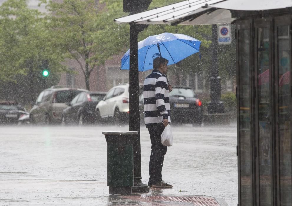 Lluvia en Oviedo