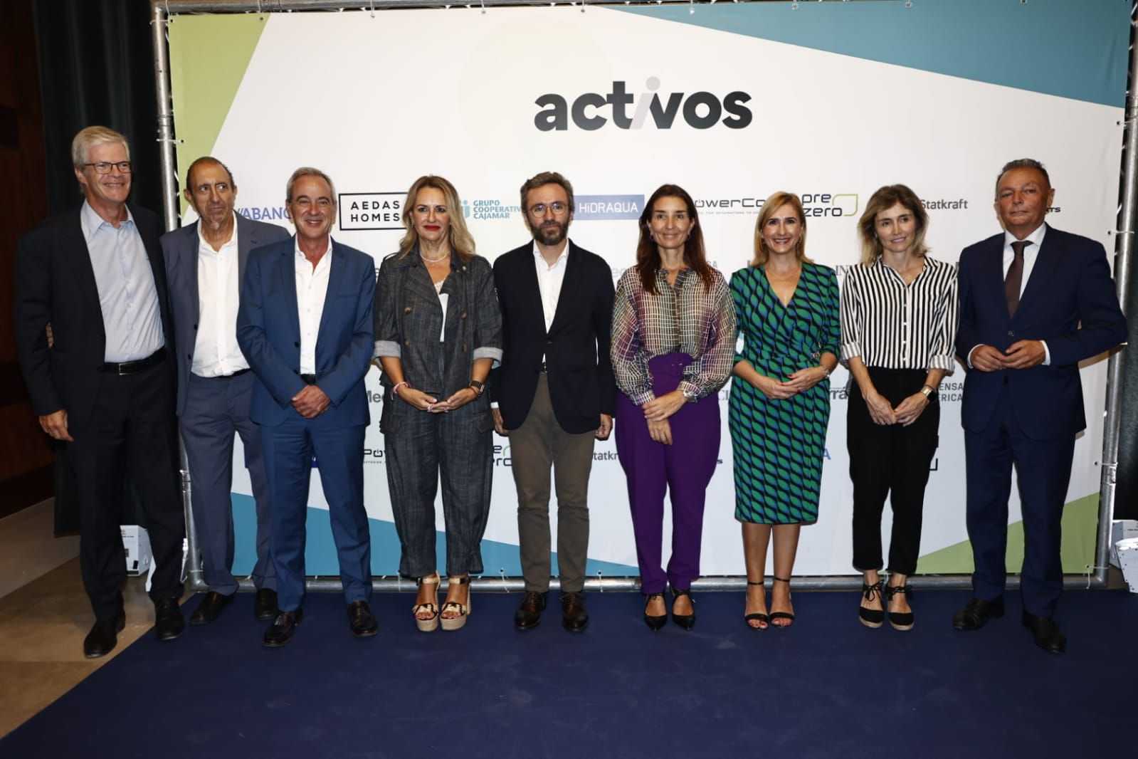 La presentación del suplemento económico 'activos' de Prensa Ibérica en València, en imágenes