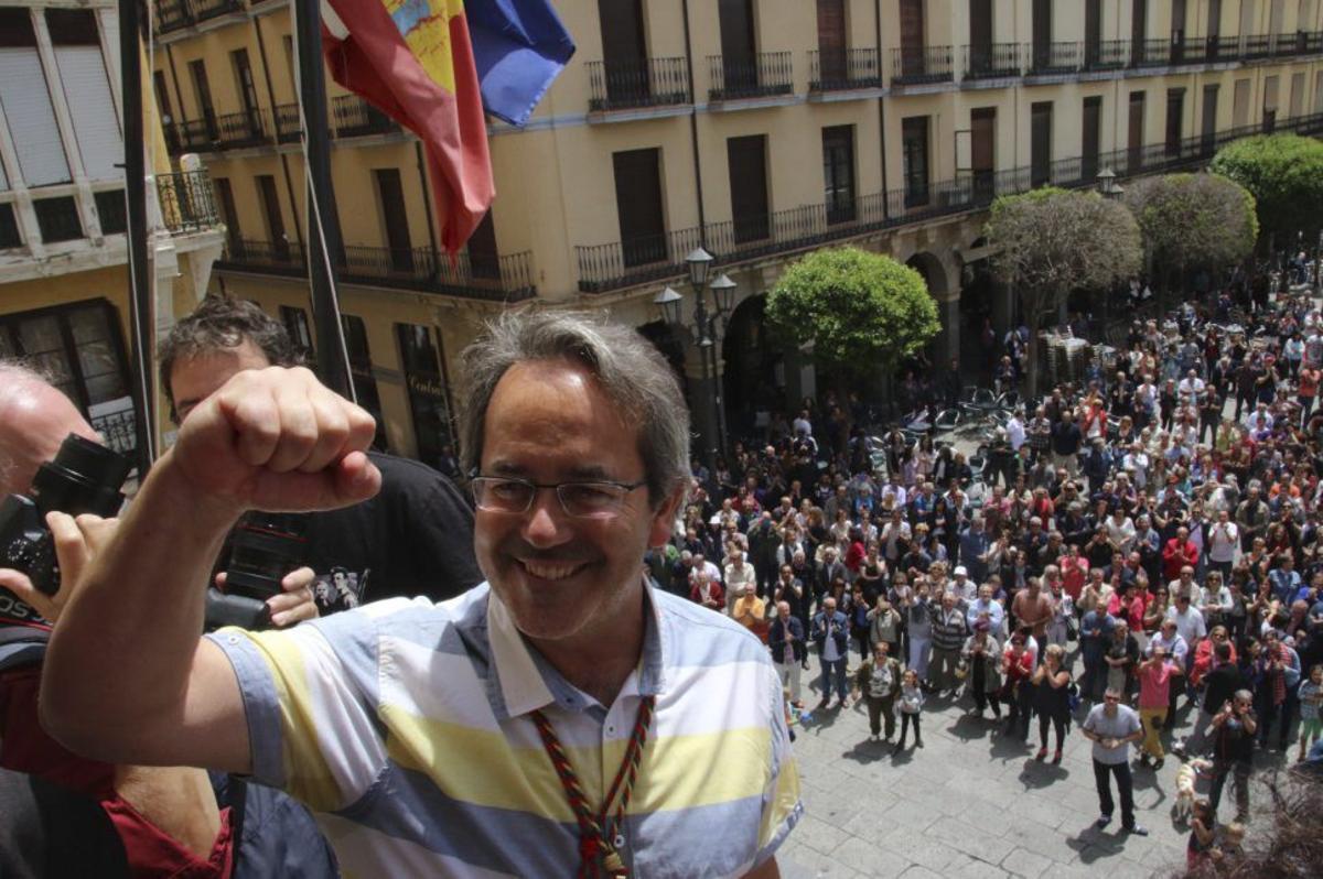 Campaña electora de IU en la Plaza Mayor.