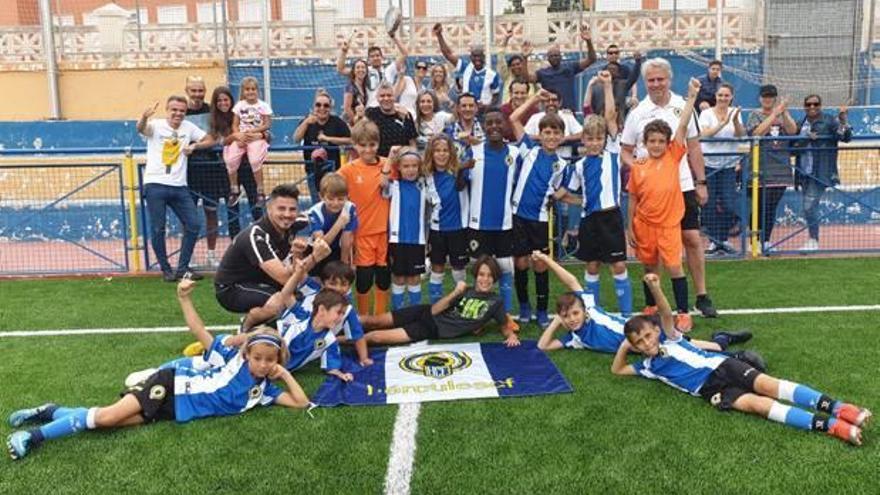 El prebenjamín, campeón en Dénia