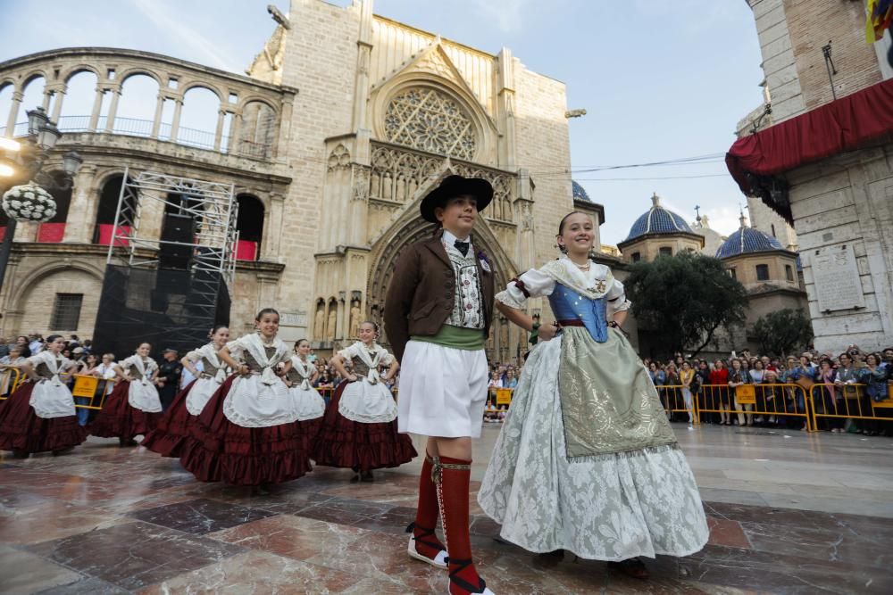 Dansà previa a la fiesta de la Mare de Déu