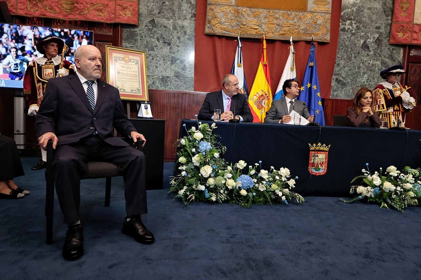 Entrega de la Medalla de Oro de Tenerife al Club Deportivo Tenerife