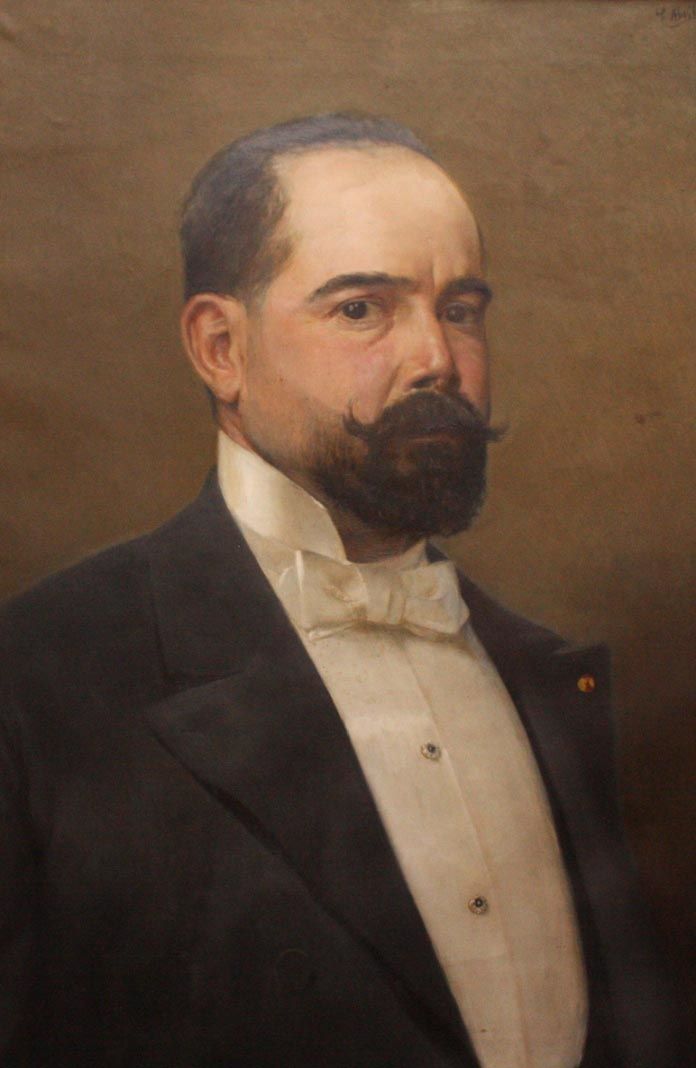 El pintor Salvador Abril