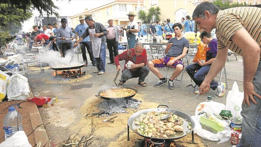 Nules espera reunir hoy a 5.000 personas en el día de las paellas