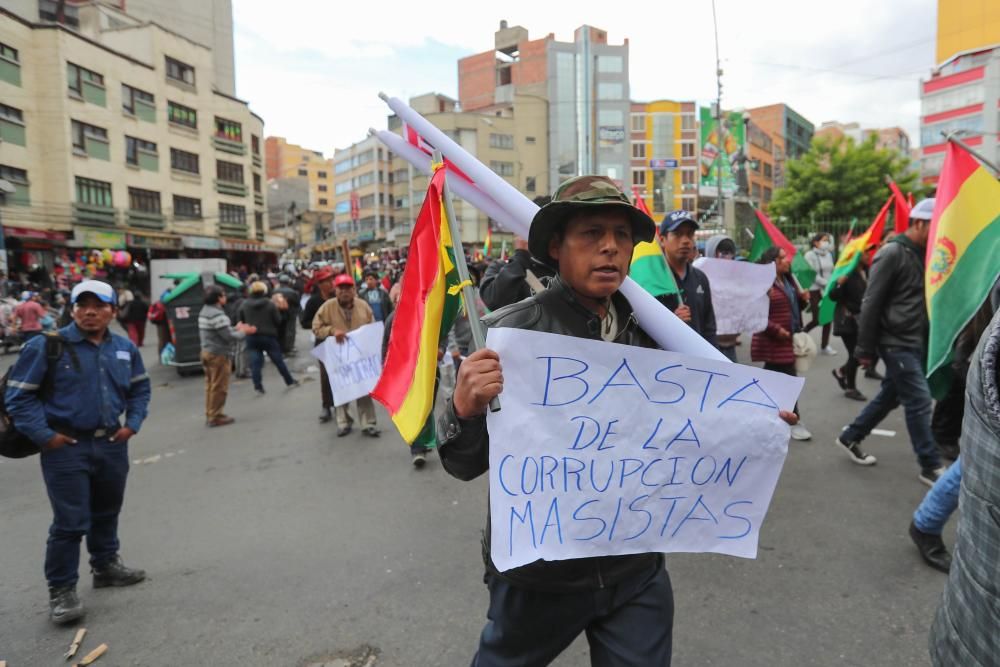 Cuarto día de protestas en Bolivia mientras se ...