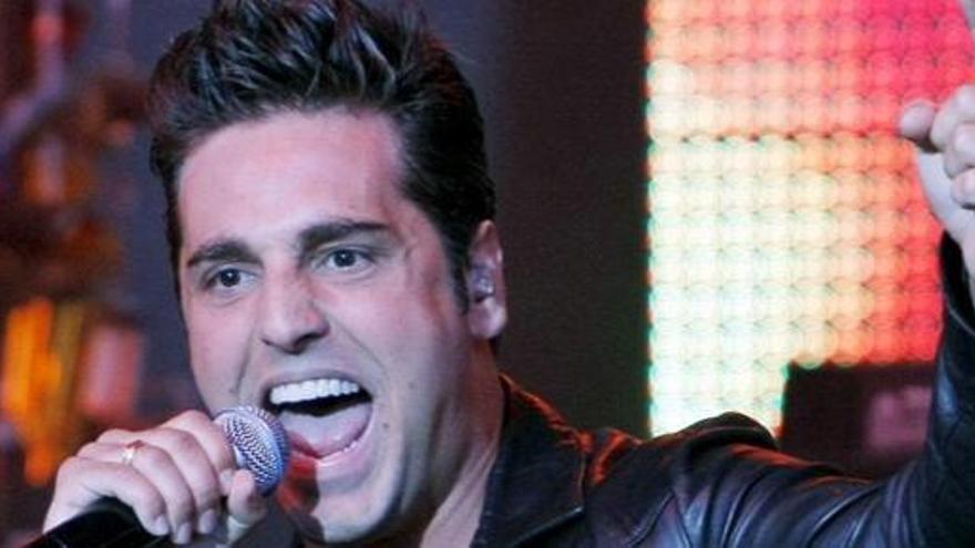 David Bustamante.