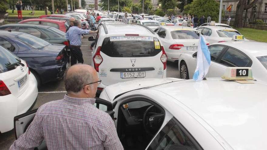 Huelga de taxistas a finales del año pasado en Santiago.
